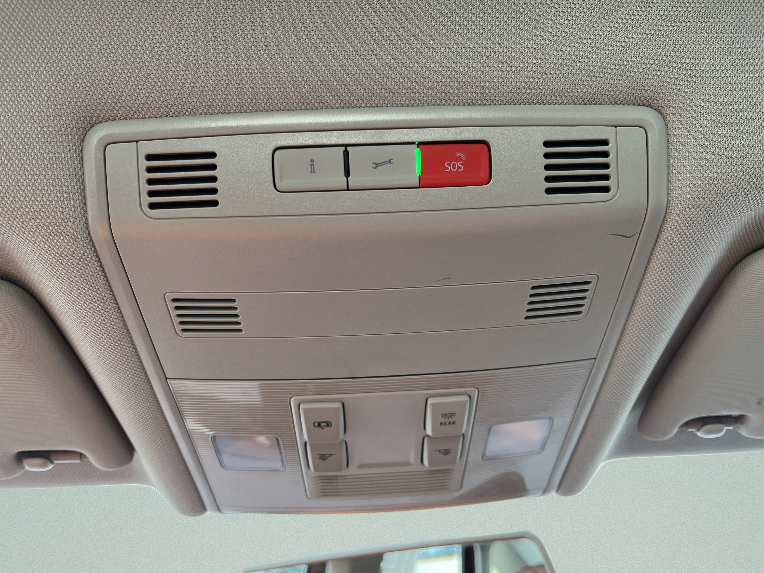 Used 2021 Volkswagen Jetta S w/ Driver Assistance Package image 19