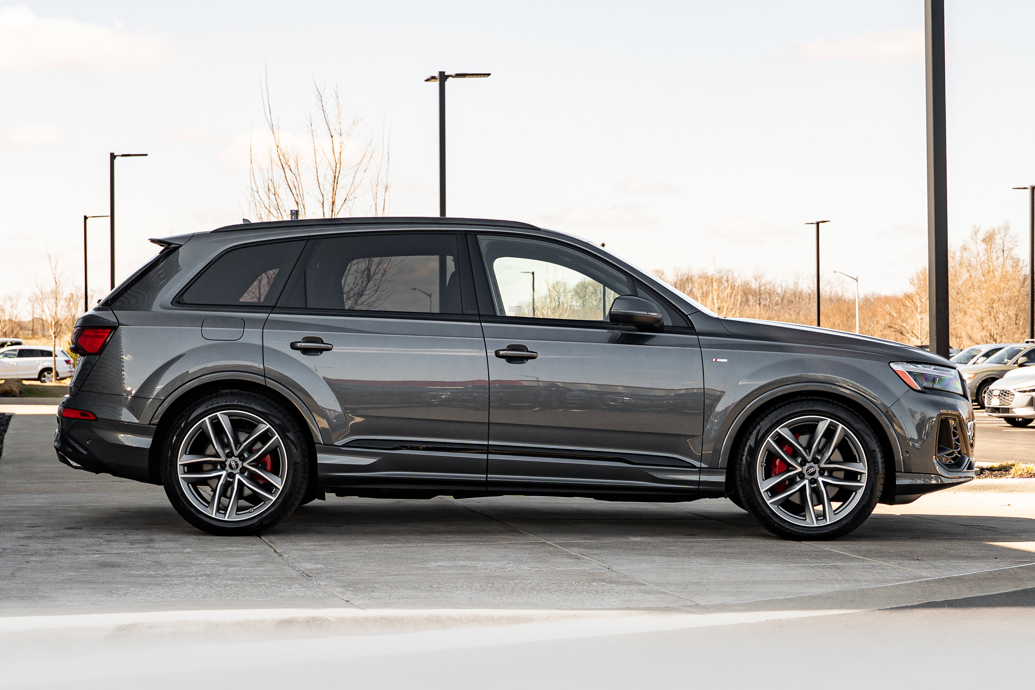 Certified 2026 Audi Q7 3.0T Prestige image 3