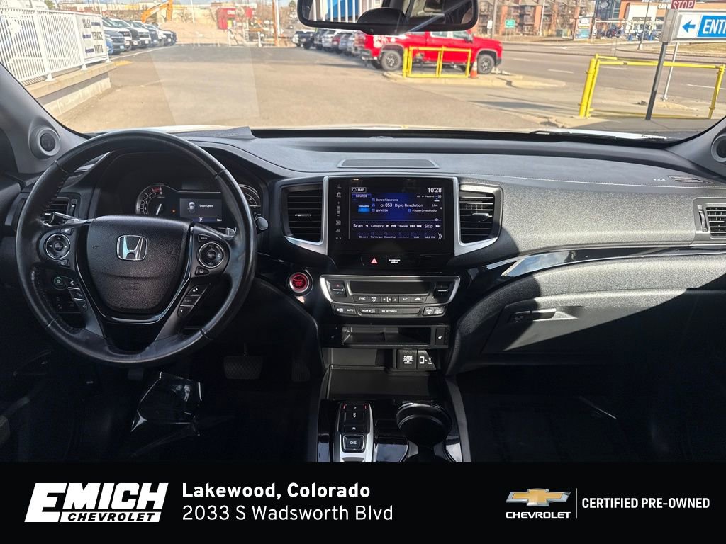 Used 2020 Honda Ridgeline RTL-E image 12