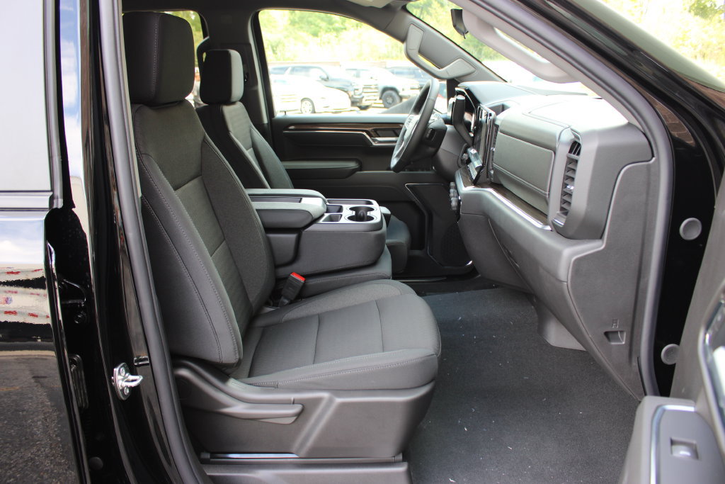New 2026 Chevrolet Silverado 1500 LT w/ Safety Package AWD/4WD image 47