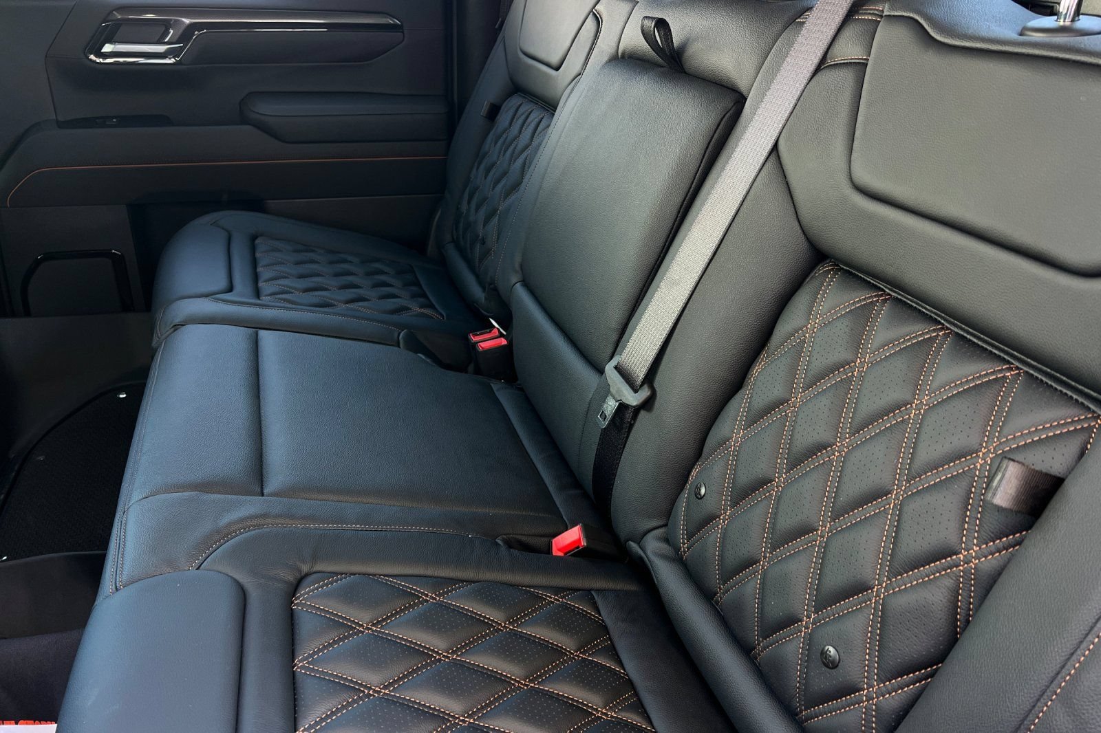 New 2026 GMC Sierra 1500 AT4 w/ AT4 Premium Package AWD/4WD image 9