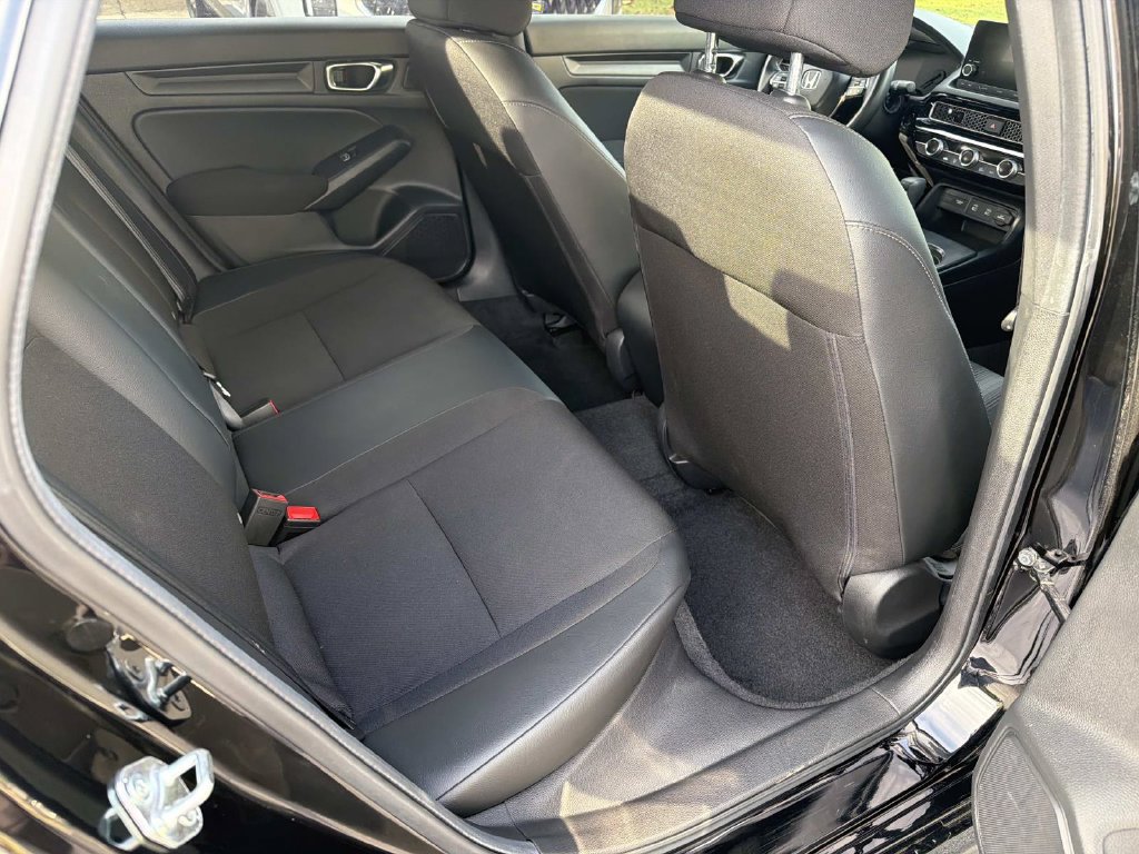 Used 2025 Honda Civic Sport image 19
