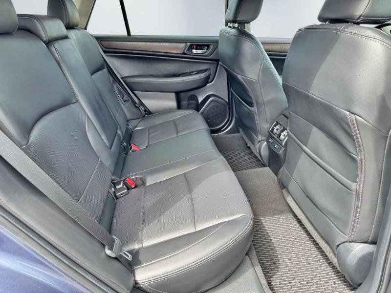 Used 2015 Subaru Outback 2.5i Limited AWD/4WD image 25