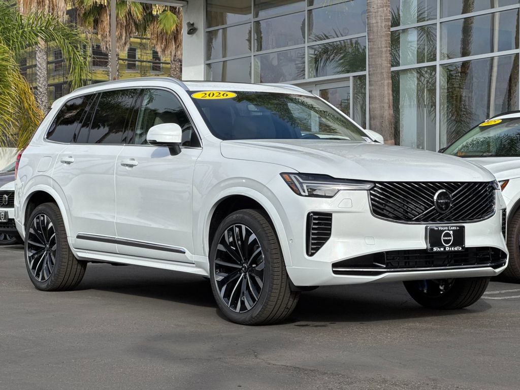 New 2026 Volvo XC90 B6 Ultra w/ Protection Package image 7