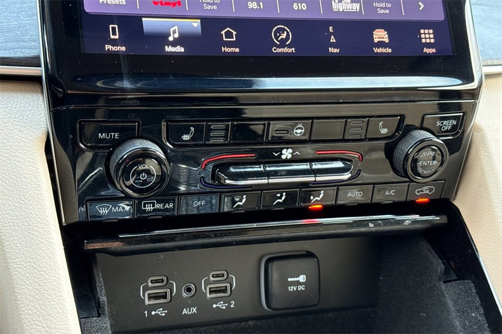 Used 2021 Jeep Grand Cherokee L Limited image 31