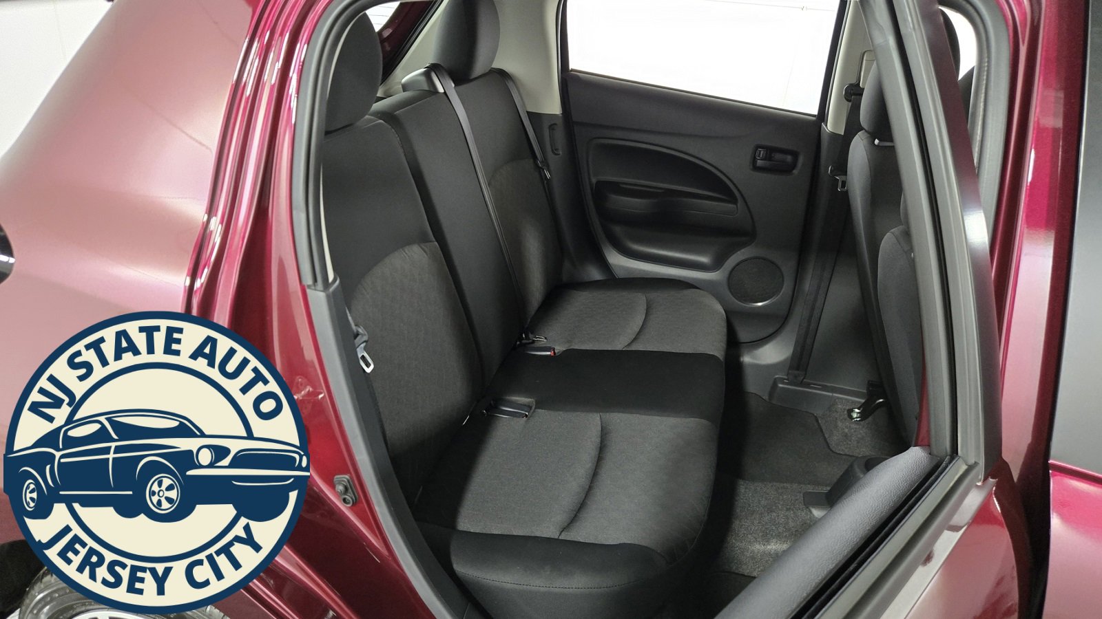 Used 2024 Mitsubishi Mirage ES image 27