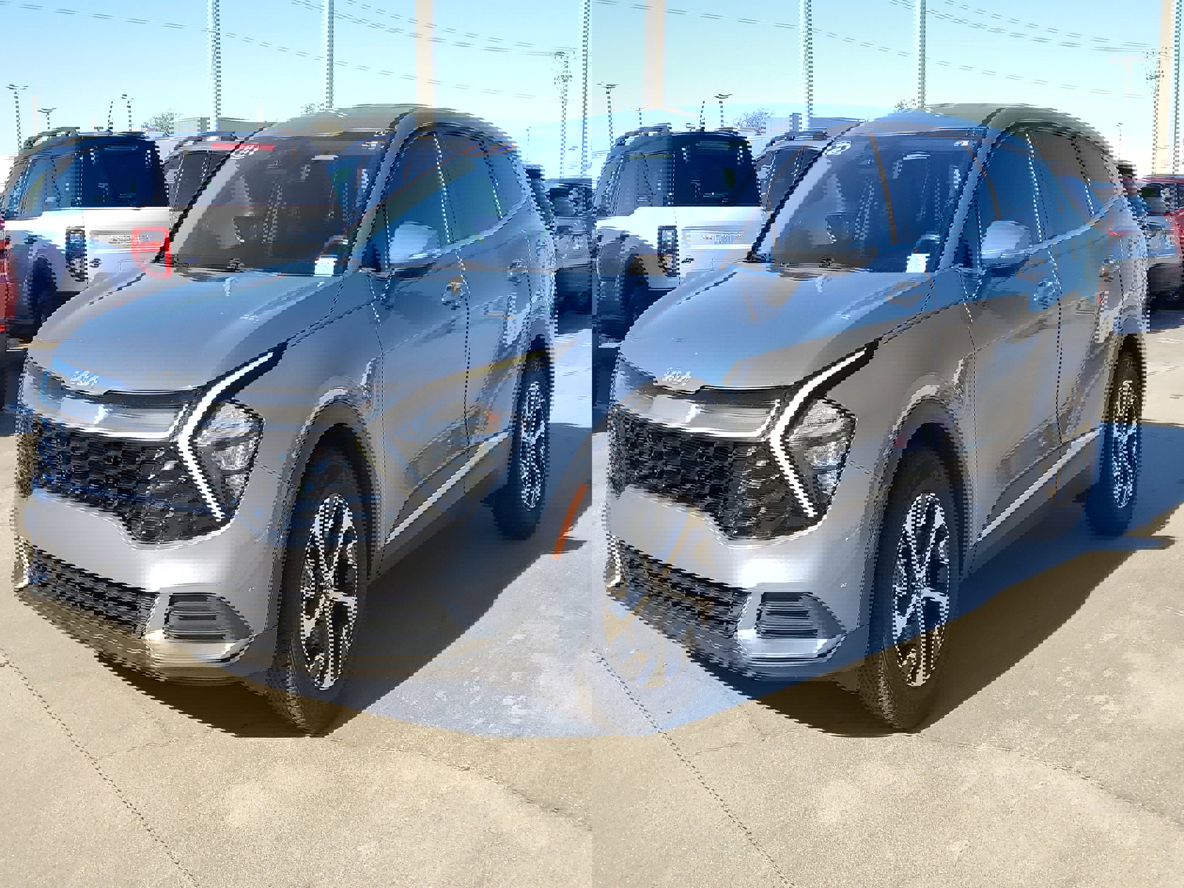 Used 2023 Kia Sportage EX image 8