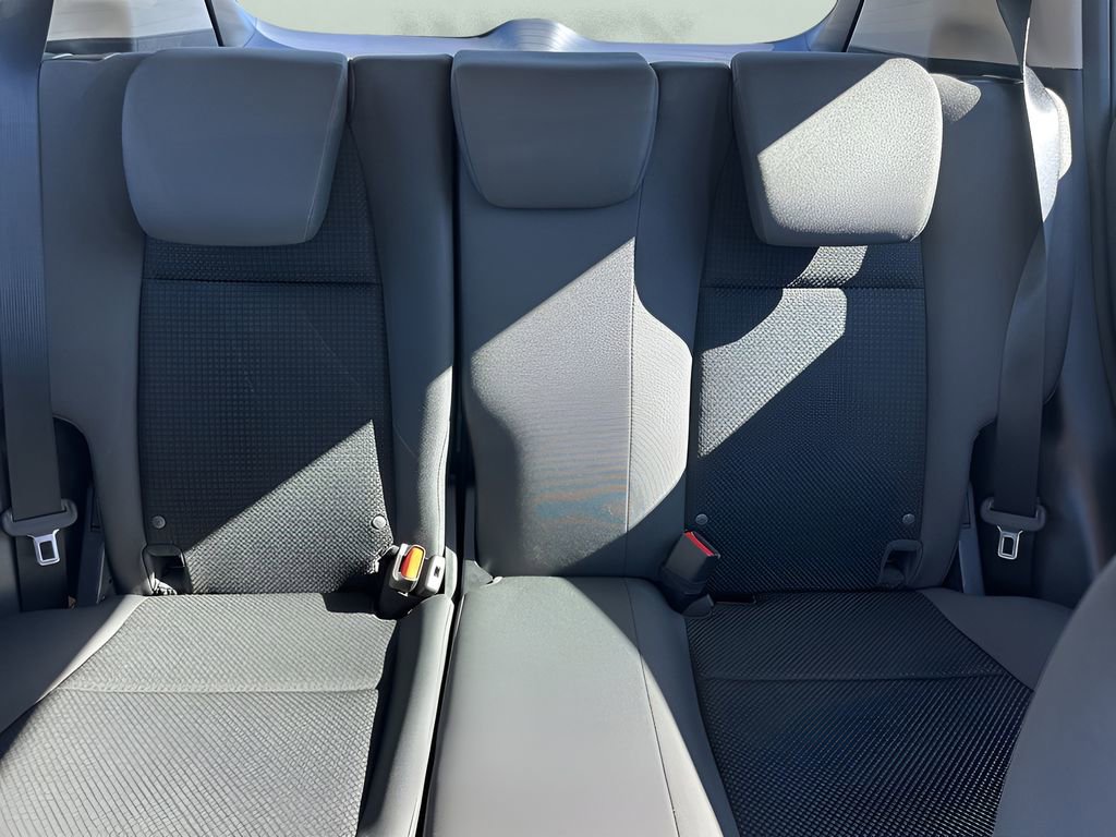 Used 2022 Honda HR-V LX image 10