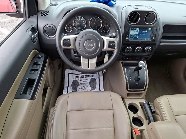 Used 2011 Jeep Compass Limited w/ Sun/Sound Group image 11