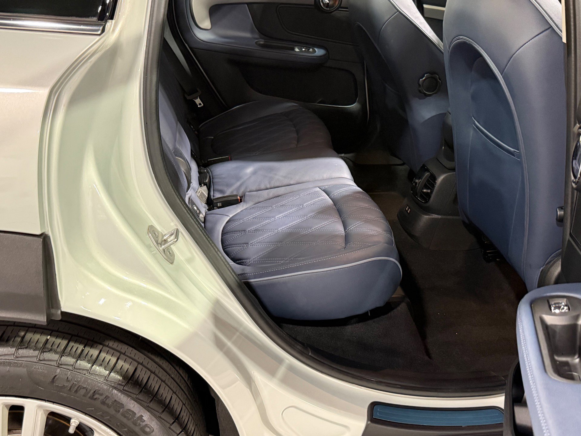 Used 2023 MINI Cooper Countryman S w/ Signature Upholstery Package image 48