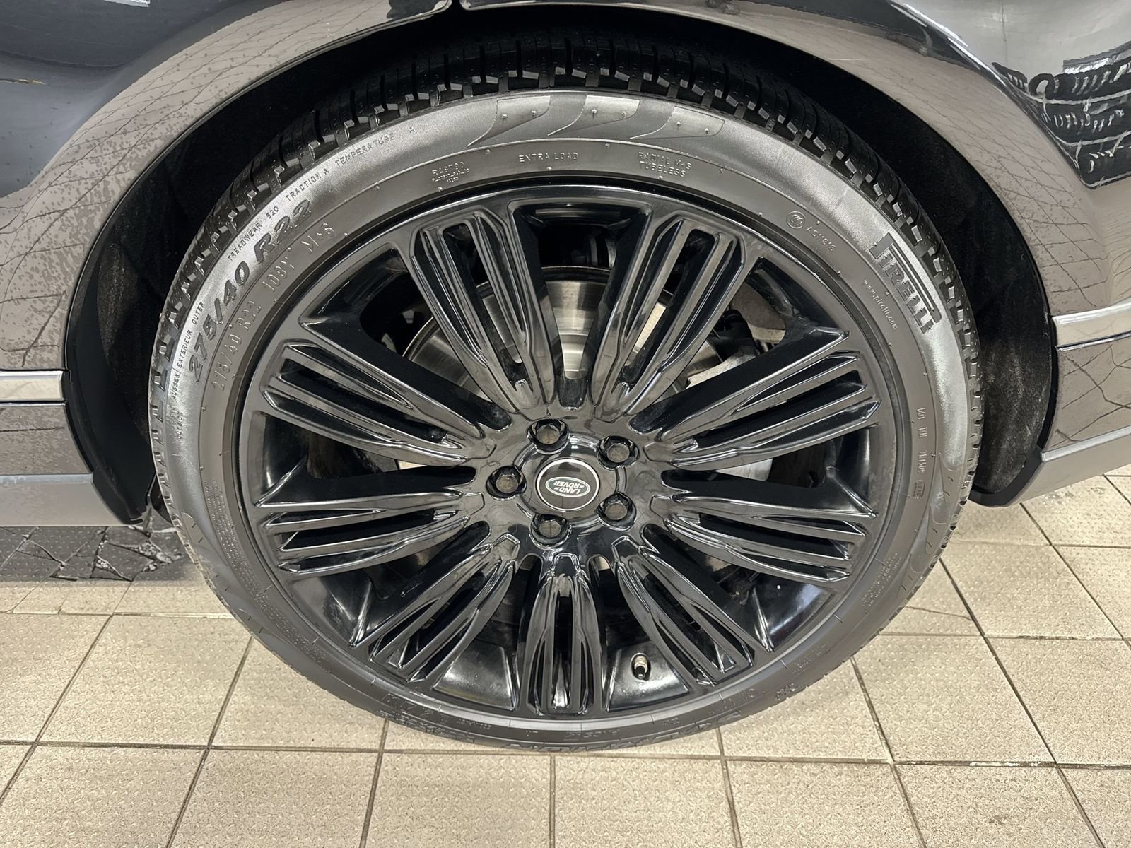 Used 2019 Land Rover Range Rover Autobiography AWD/4WD image 12