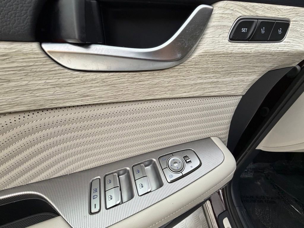 Certified 2023 Hyundai Palisade Calligraphy w/ Cargo Package image 28