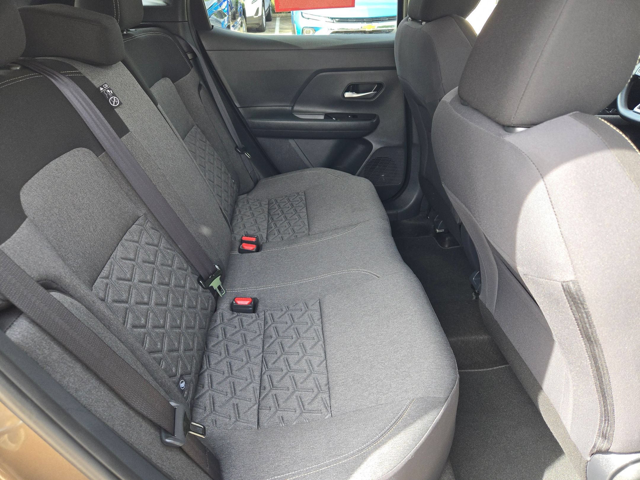 Certified 2025 Nissan Kicks SV FWD image 24