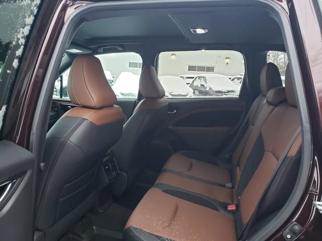 Used 2026 Subaru Forester Touring image 12