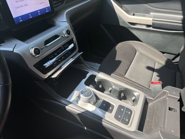 Used 2023 Ford Explorer XLT RWD image 18