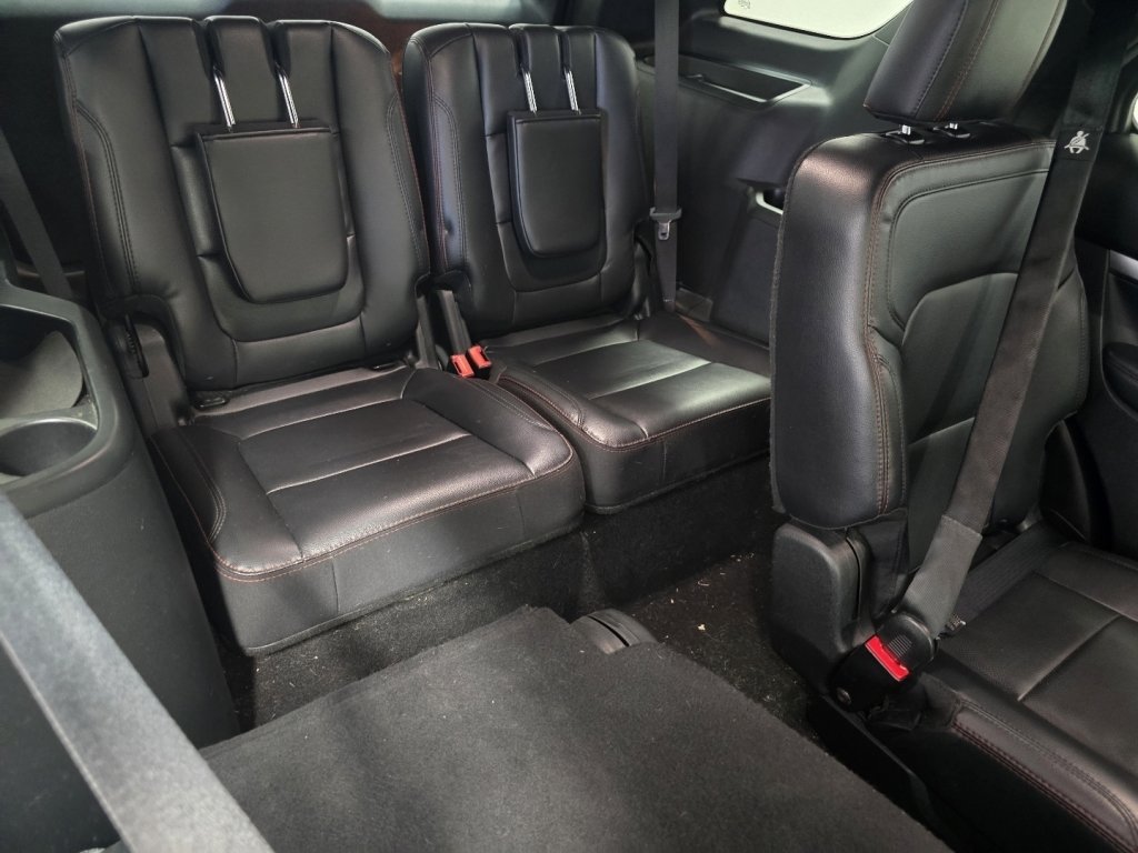 Used 2019 Ford Explorer Sport w/ Equipment Group 401A image 21