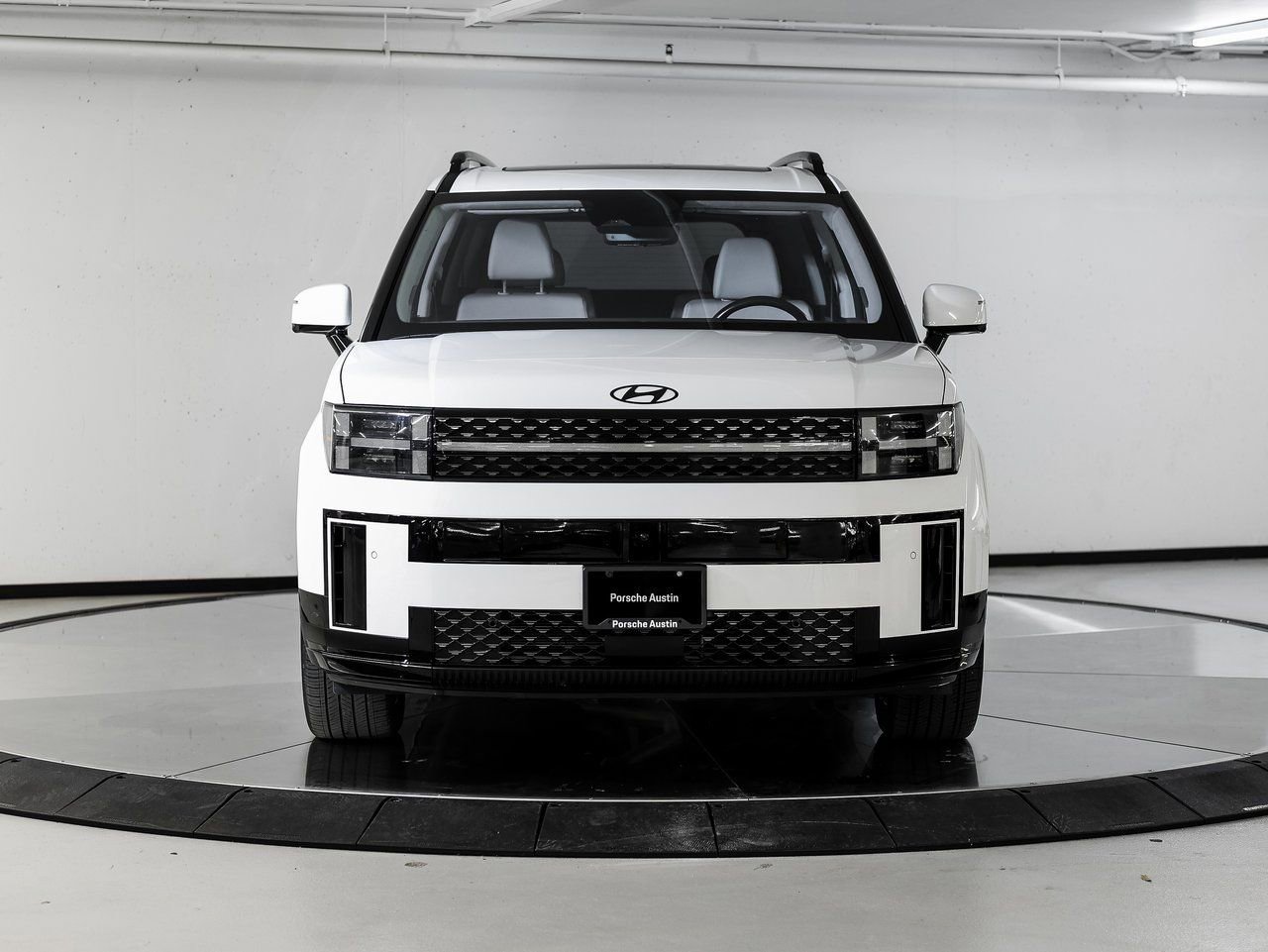 Used 2025 Hyundai Santa Fe Calligraphy image 10