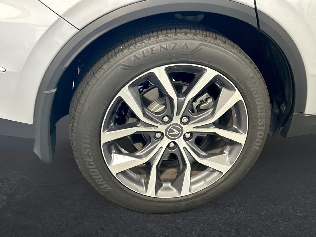 Used 2023 Acura MDX w/ Technology Package FWD image 17