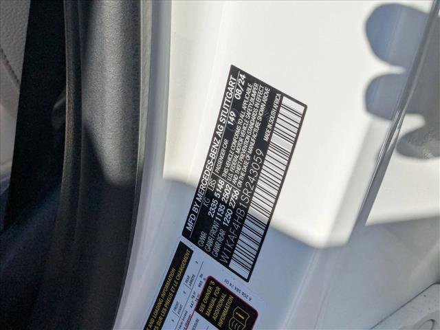 Certified 2025 Mercedes-Benz C 300 4MATIC Sedan image 24