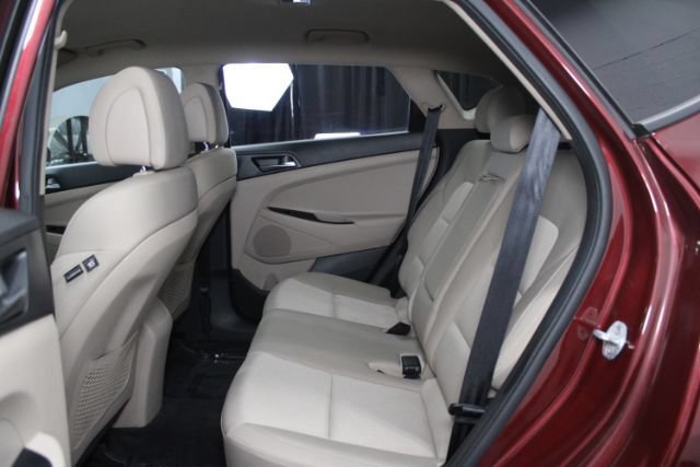 Used 2017 Hyundai Tucson SE w/ SE Popular Package 02 AWD/4WD image 21