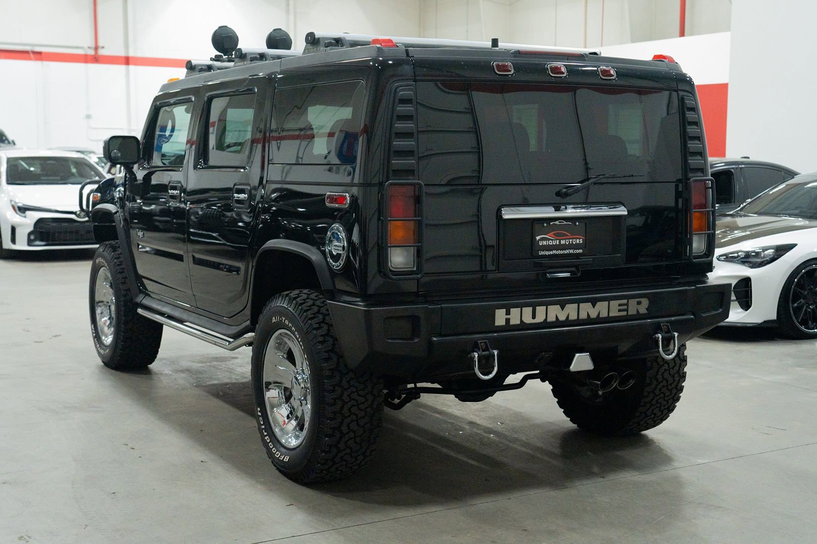 Used 2003 HUMMER H2 w/ Preferred Equipment Group image 4