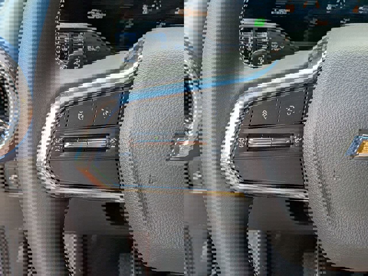 New 2026 Chevrolet Equinox EV LT image 11