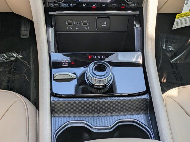 New 2025 Jeep Grand Cherokee Limited w/ Trailer Tow Package image 17