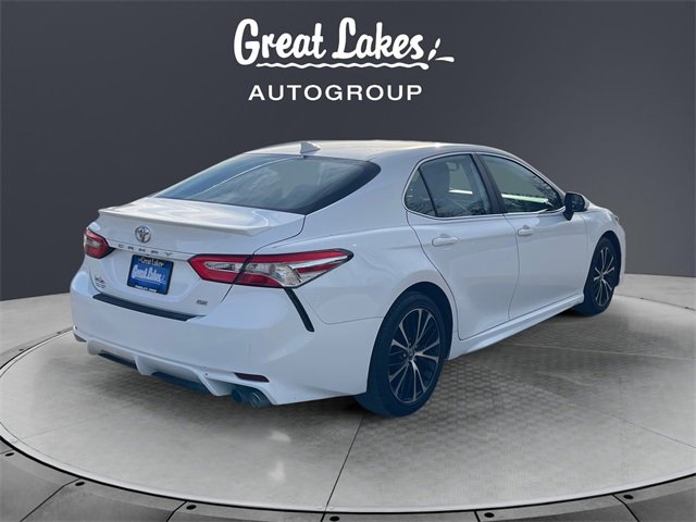 Used 2020 Toyota Camry SE image 5