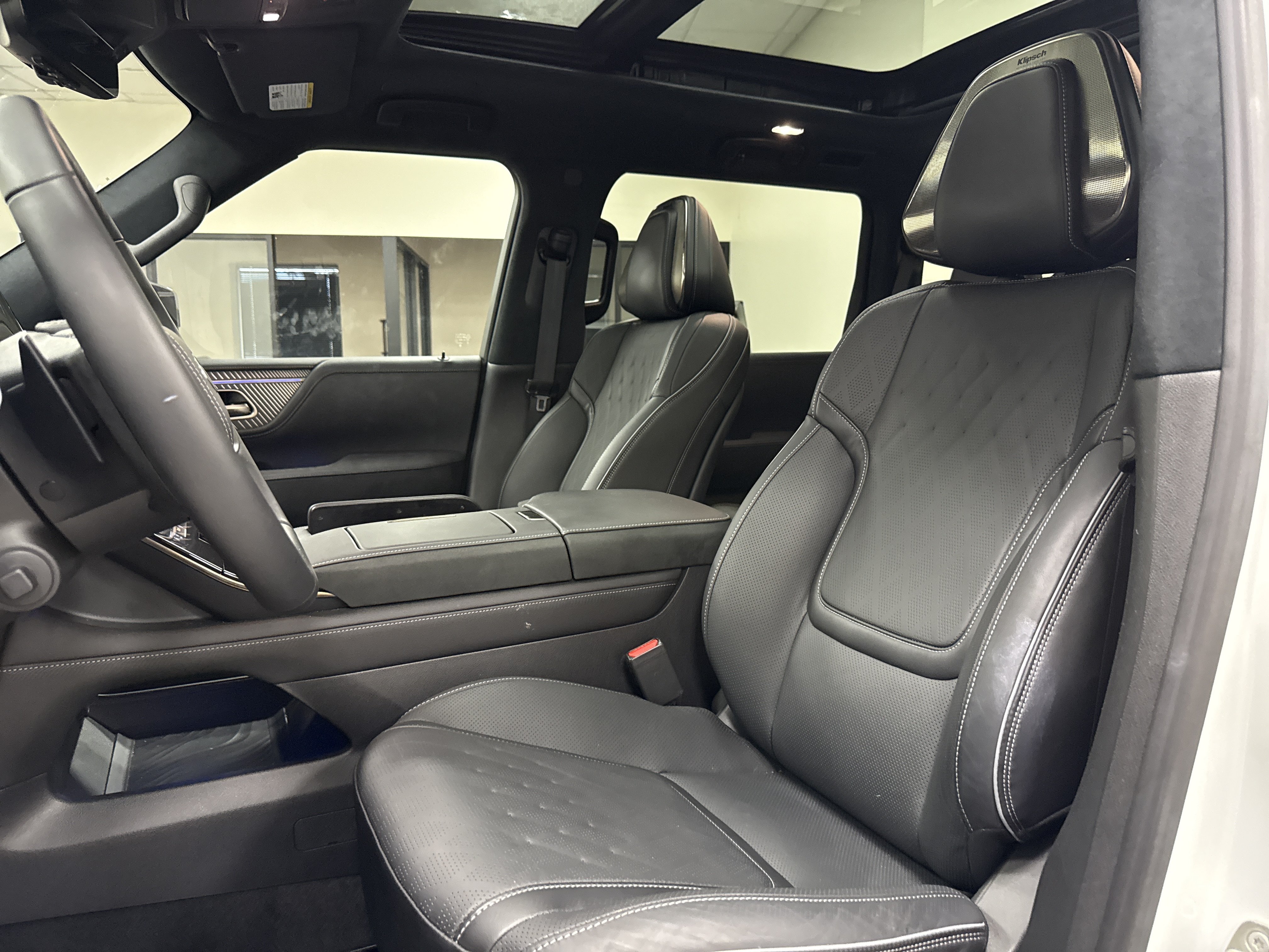 Certified 2026 INFINITI QX80 Autograph w/ Premium Cargo Package AWD/4WD image 14
