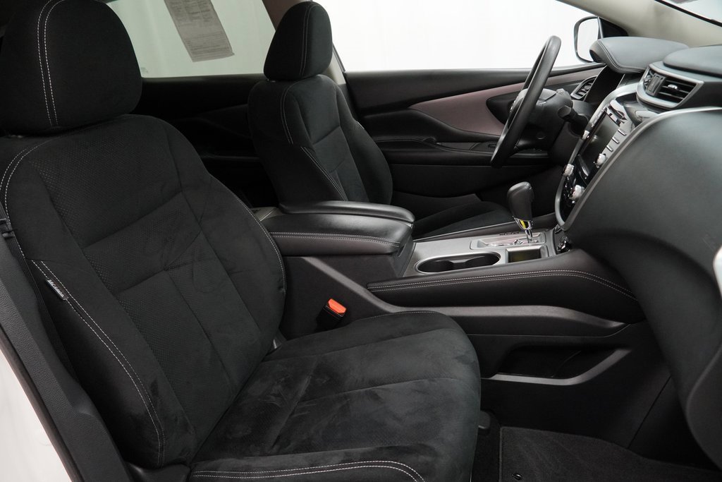 Used 2020 Nissan Murano S image 48
