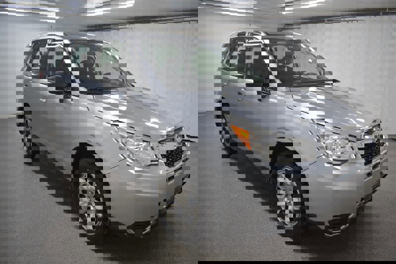 Used 2014 Subaru Forester 2.5i image 1