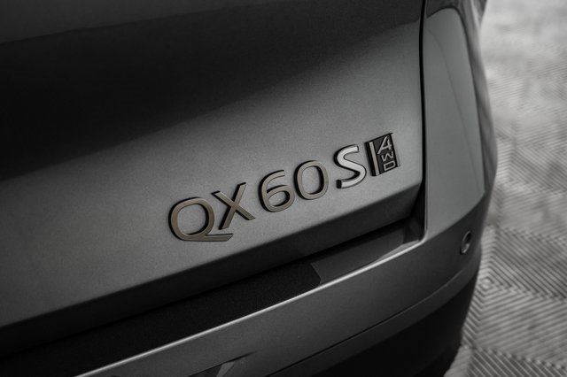 New 2026 INFINITI QX60 Sport w/ Dark Cargo Package image 10