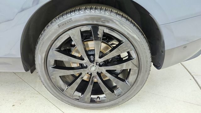 Used 2025 Land Rover Range Rover Sport SE image 63