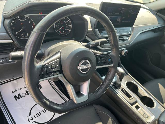 Certified 2023 Nissan Altima 2.5 SV w/ SV Premium Package AWD/4WD image 14