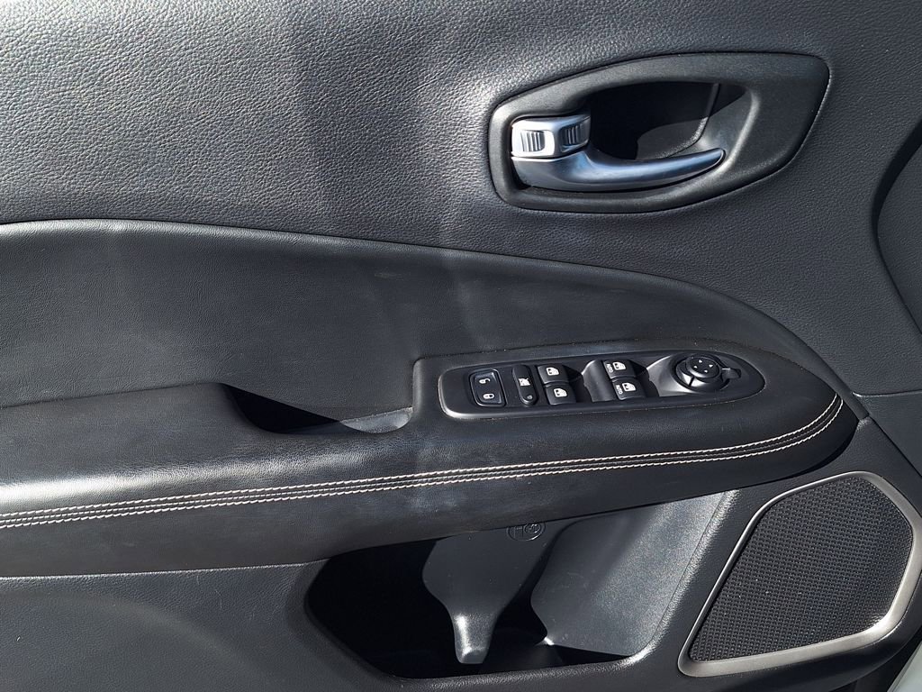 Used 2021 Jeep Compass 80th Special Edition image 9