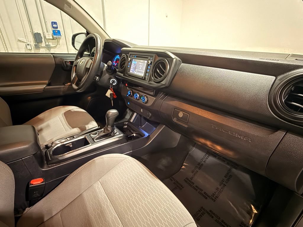 Used 2017 Toyota Tacoma SR w/ SR Convenience Package RWD image 26