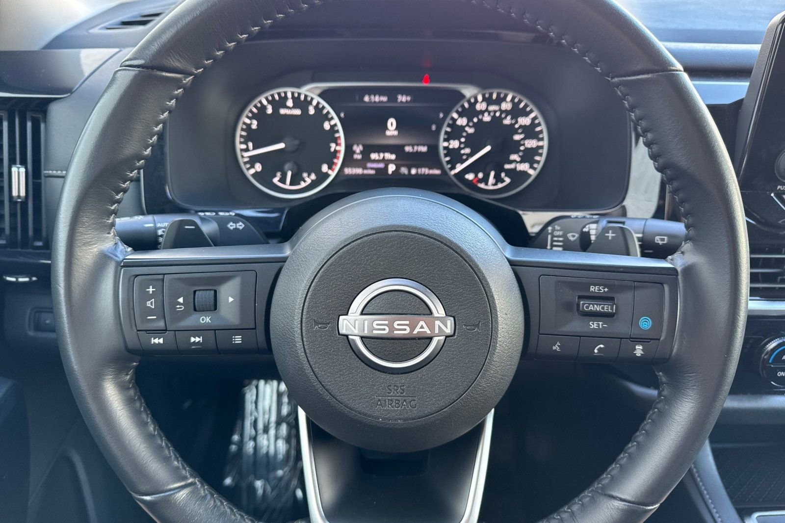 Certified 2024 Nissan Pathfinder SV image 27