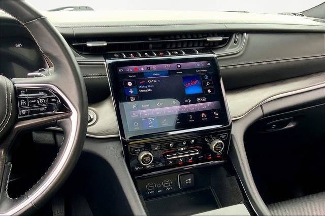 Used 2022 Jeep Grand Cherokee L Overland w/ Luxury Tech Group IV image 12