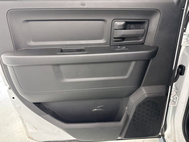 Used 2024 RAM 3500 Tradesman w/ Chrome Appearance Group image 24