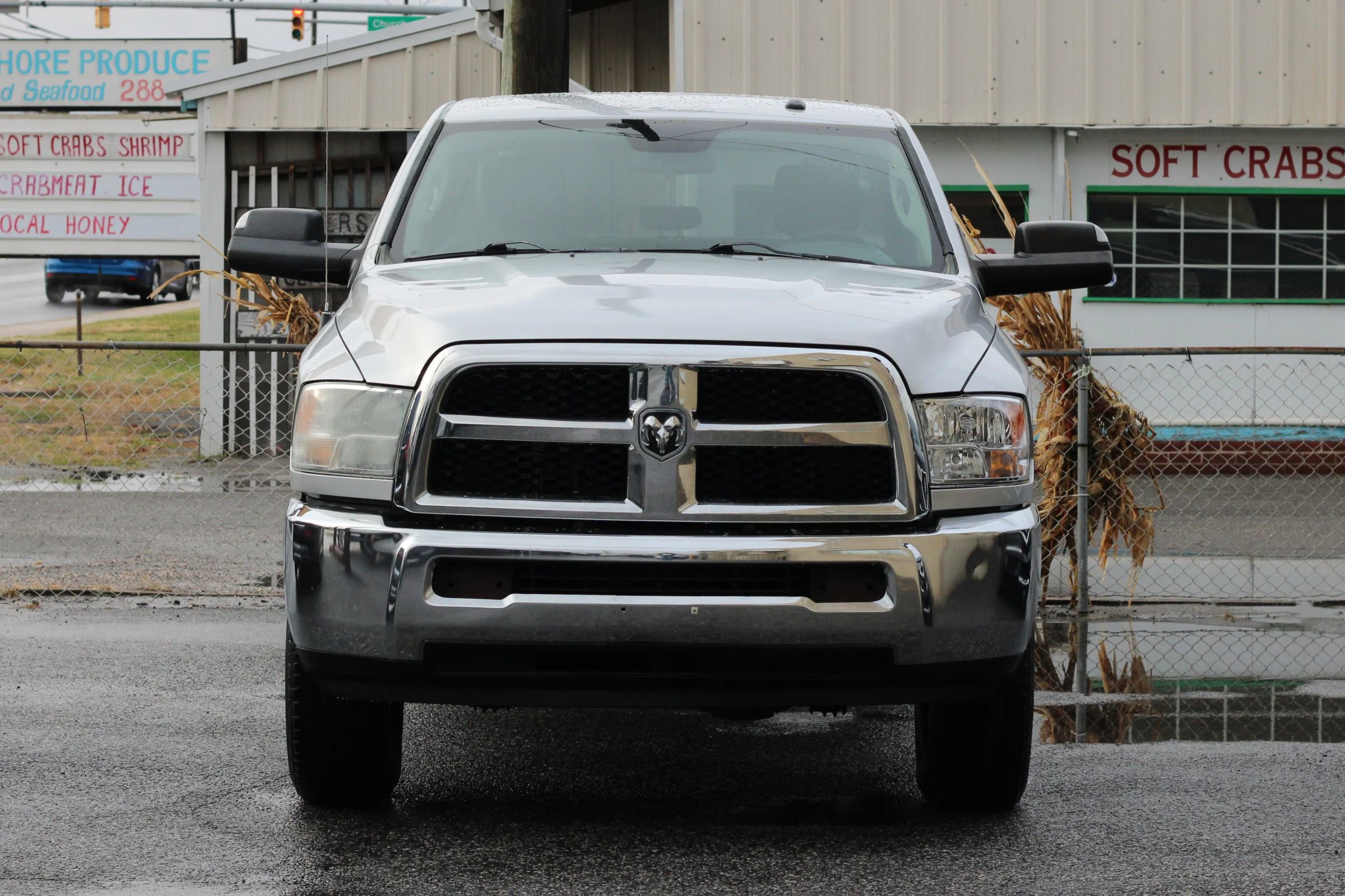 Used 2015 RAM 2500 Tradesman w/ Chrome Appearance Group image 2