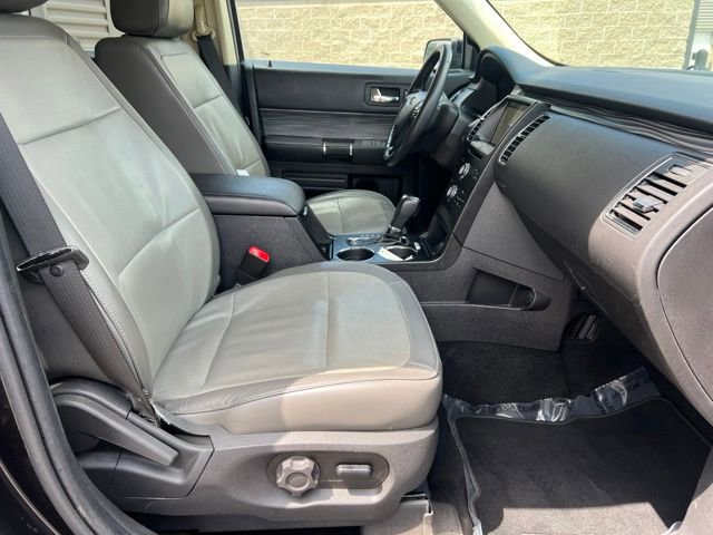 Used 2019 Ford Flex SEL w/ Equipment Group 202A FWD image 11