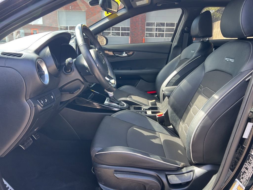 Certified 2023 Kia Forte GT-Line w/ GT-Line Premium Package image 13