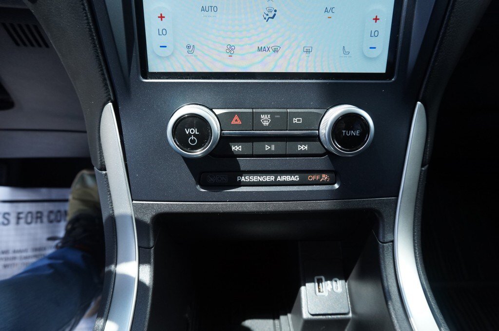 Used 2023 Ford Edge SEL w/ Convenience Package AWD/4WD image 18