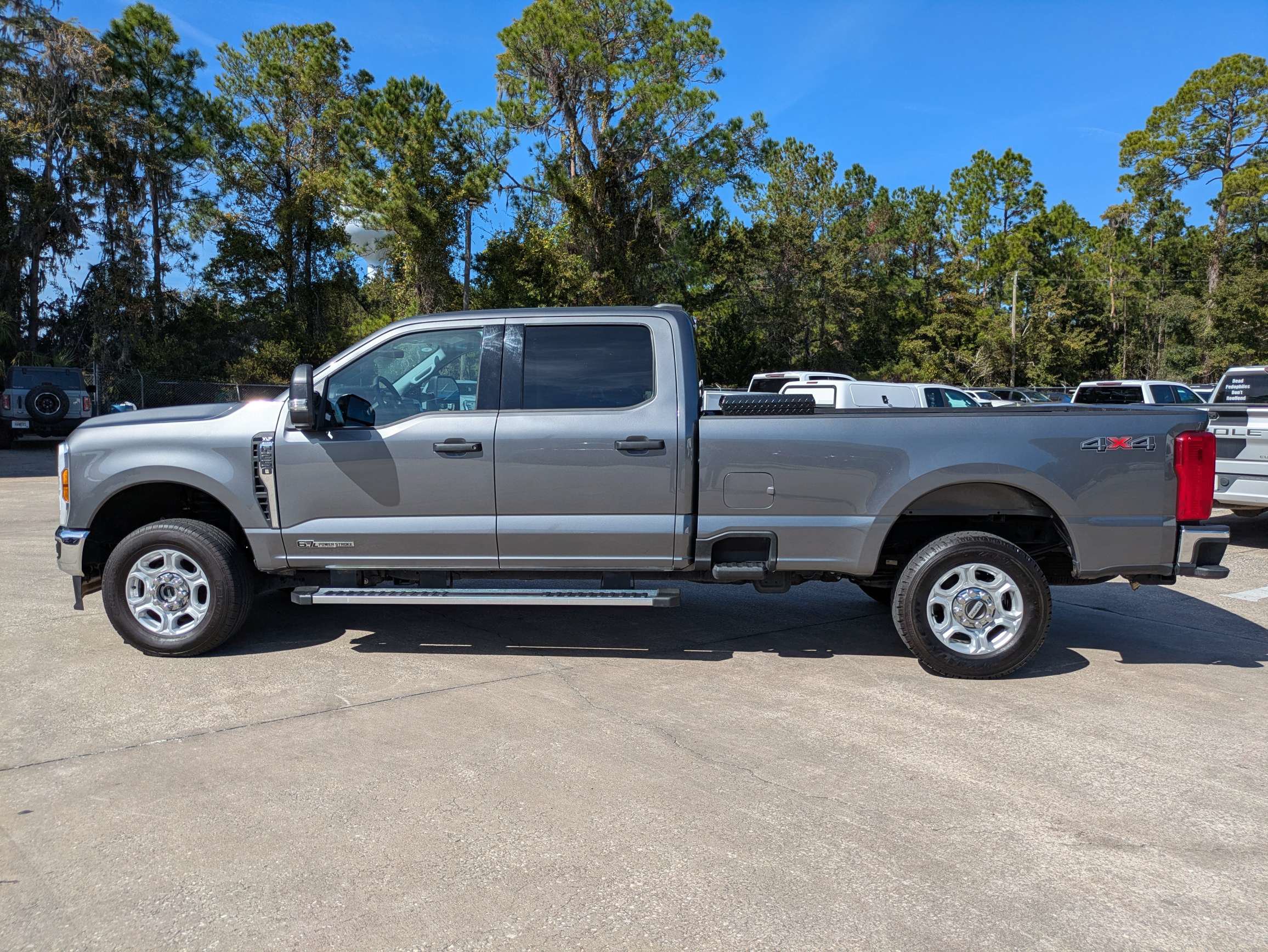Used 2025 Ford F250 XLT AWD/4WD image 26