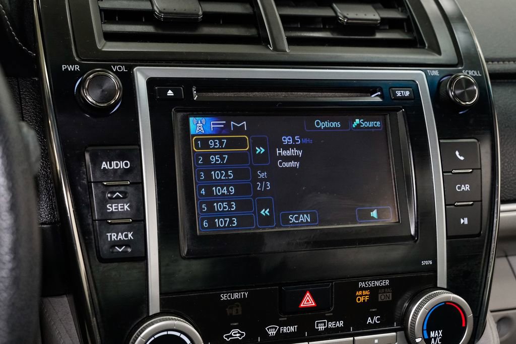 Used 2013 Toyota Camry LE image 13