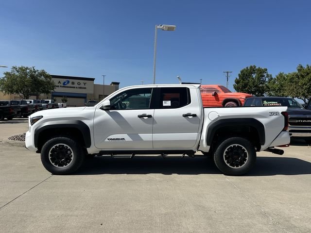 New 2026 Toyota Tacoma TRD Off-Road AWD/4WD image 2