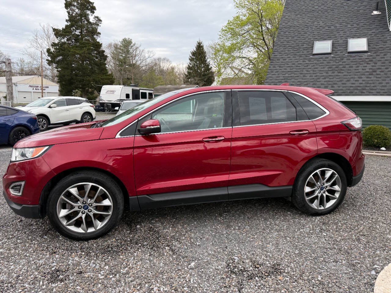 Used 2018 Ford Edge Titanium w/ Equipment Group 302A AWD/4WD image 11