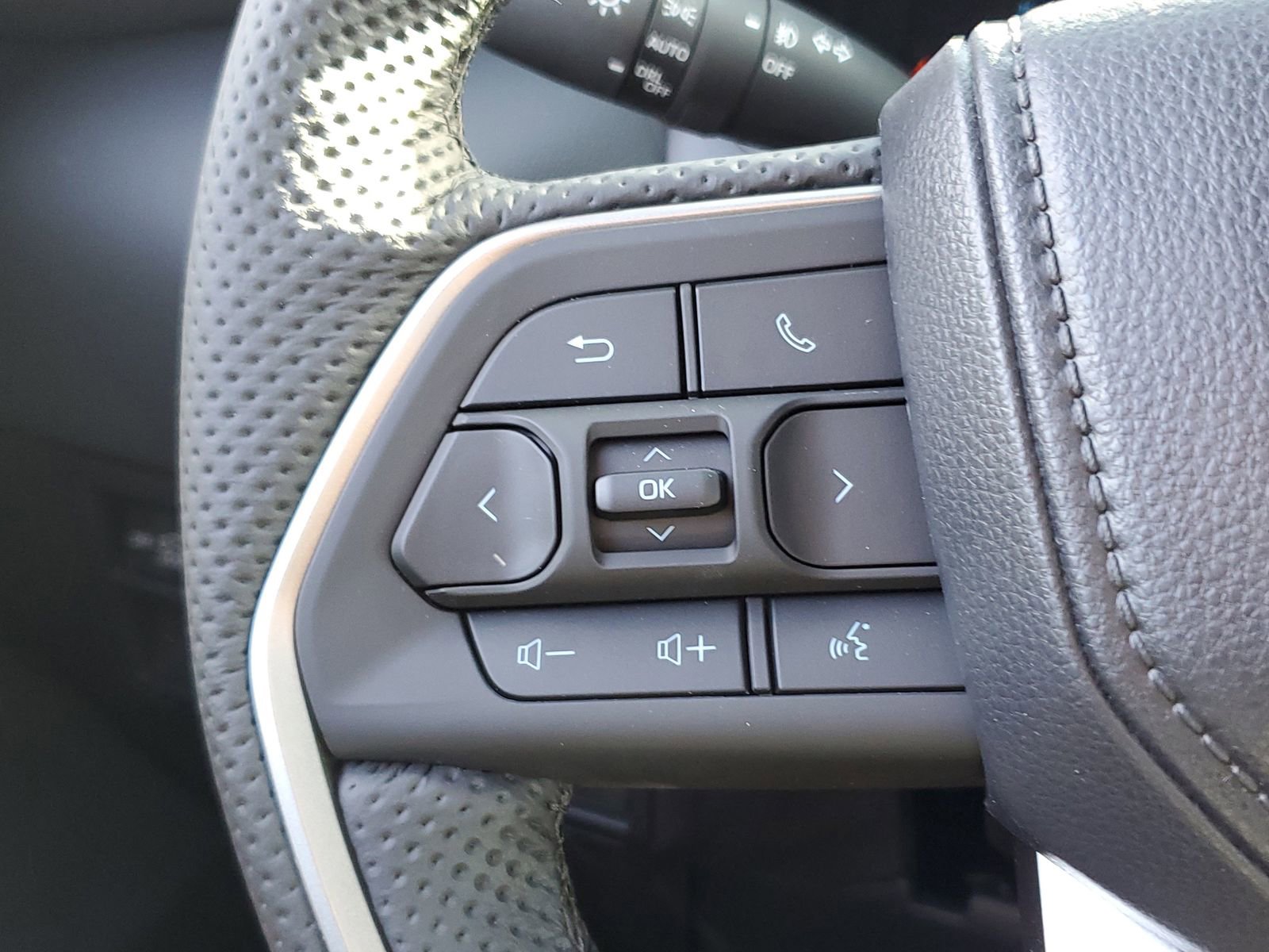 New 2026 Toyota Tundra Limited AWD/4WD image 23