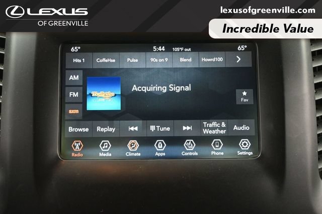 Used 2019 Jeep Cherokee Latitude Plus w/ Comfort/Convenience Group FWD image 16