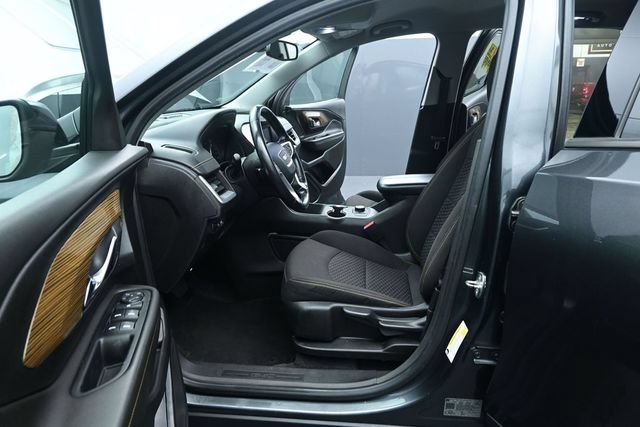 Used 2020 GMC Terrain SLE w/ Elevation Edition FWD image 10